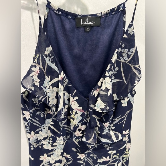 Lulu's Navy Floral Mini Chiffon Dress With a Ruffle V-Neck Size M - Picture 4 of 13